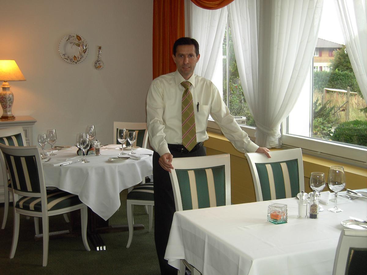Hotel Restaurant Klosterli Pieterlen Exterior foto